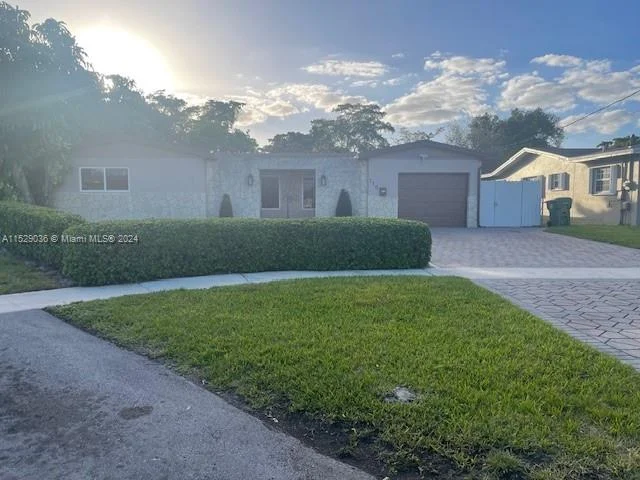 110 NW 78th Ave # 0, Pembroke Pines FL 33024