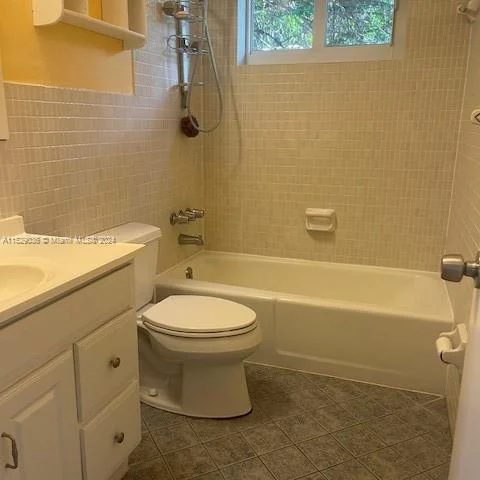 110 NW 78th Ave # 0, Pembroke Pines FL 33024