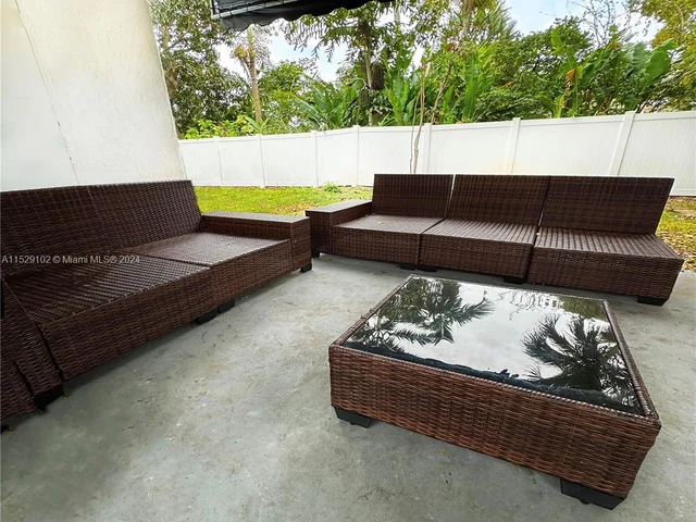 1521 NE 5th Terrace, Fort Lauderdale FL 33304