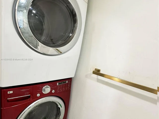 1521 NE 5th Terrace, Fort Lauderdale FL 33304