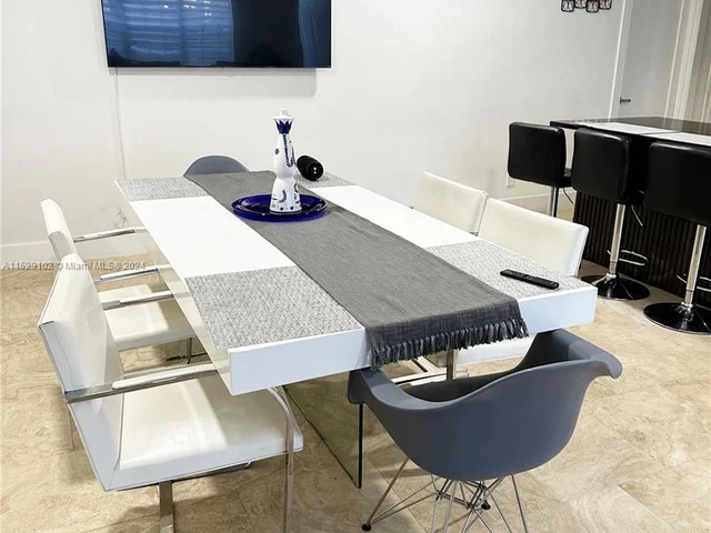 1521 NE 5th Terrace, Fort Lauderdale FL 33304