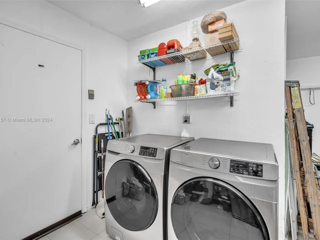 11040 NW 21st St, Pembroke Pines FL 33026