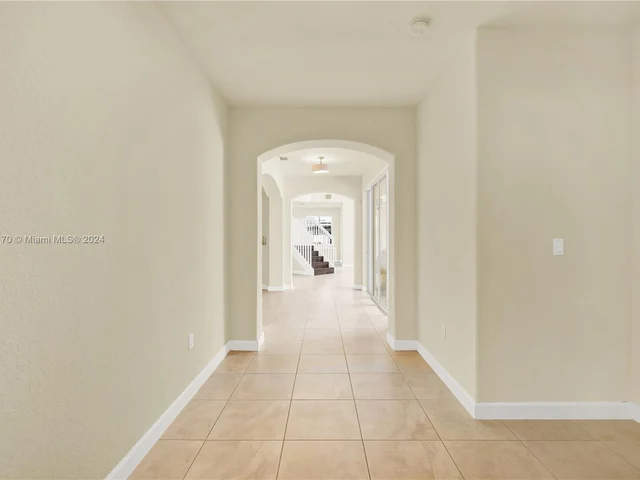 8324 NW 115th Ct # 8324, Doral FL 33178