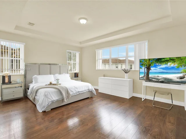 8324 NW 115th Ct # 8324, Doral FL 33178