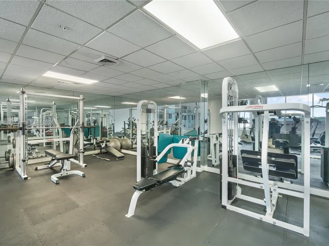 10350 W Bay Harbor Dr # 4K, Bay Harbor Islands FL 33154