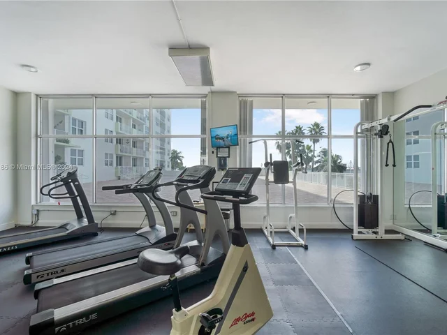 10350 W Bay Harbor Dr # 4K, Bay Harbor Islands FL 33154