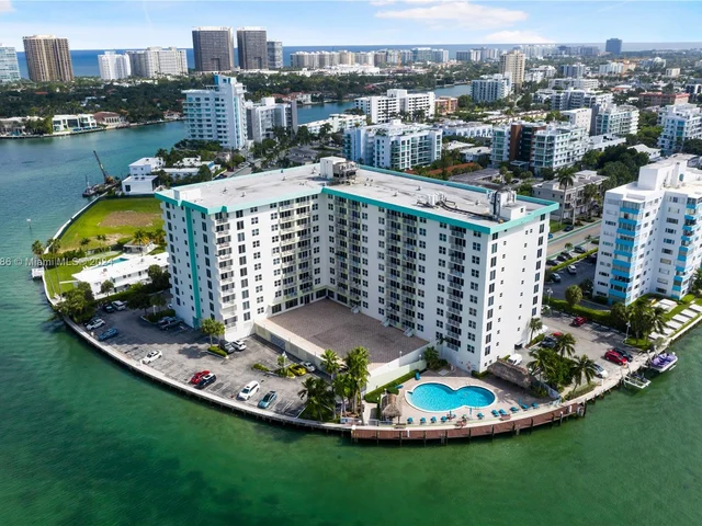 10350 W Bay Harbor Dr # 4K, Bay Harbor Islands FL 33154