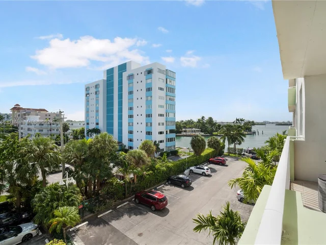 10350 W Bay Harbor Dr # 4K, Bay Harbor Islands FL 33154