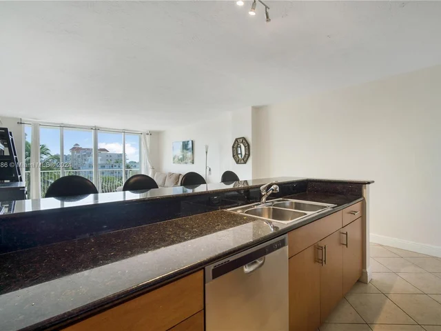 10350 W Bay Harbor Dr # 4K, Bay Harbor Islands FL 33154