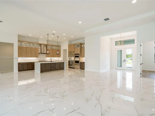 14850 Millstone Ranches Dr, Davie FL 33331