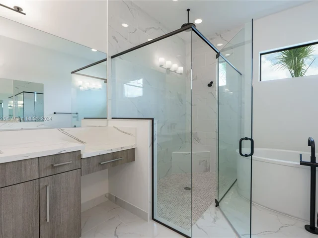 14850 Millstone Ranches Dr, Davie FL 33331