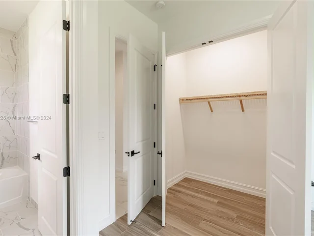 14850 Millstone Ranches Dr, Davie FL 33331