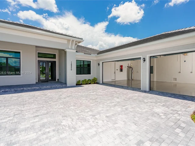 14850 Millstone Ranches Dr, Davie FL 33331