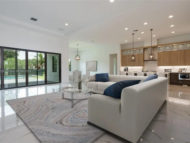 14850 Millstone Ranches Dr, Davie FL 33331