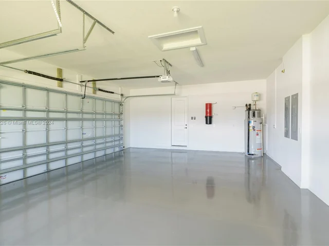 14850 Millstone Ranches Dr, Davie FL 33331