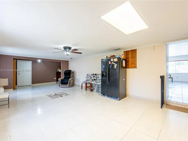 2821 NW 171st Ter, Miami Gardens FL 33056