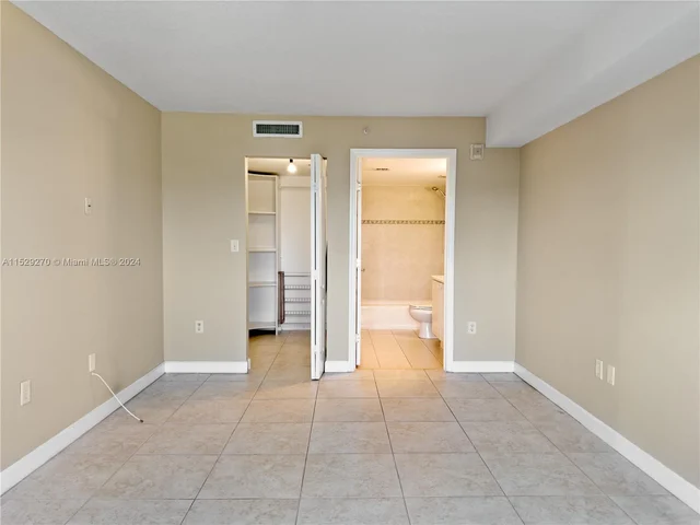 280 SW 20th Rd # 702, Miami FL 33129