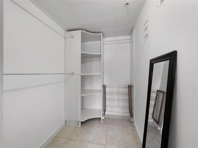 280 SW 20th Rd # 702, Miami FL 33129