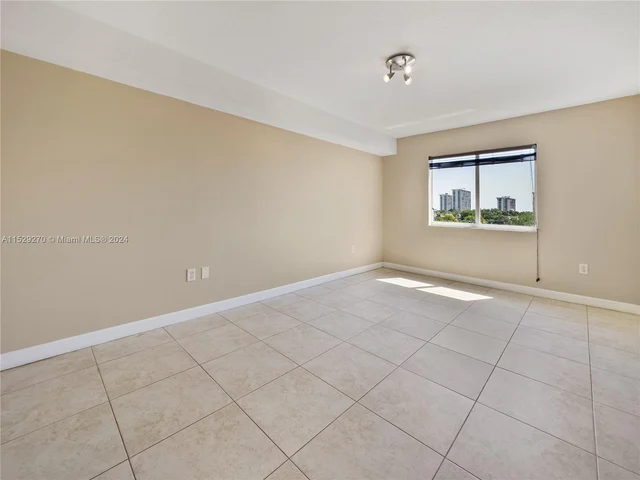 280 SW 20th Rd # 702, Miami FL 33129