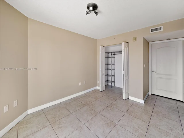 280 SW 20th Rd # 702, Miami FL 33129