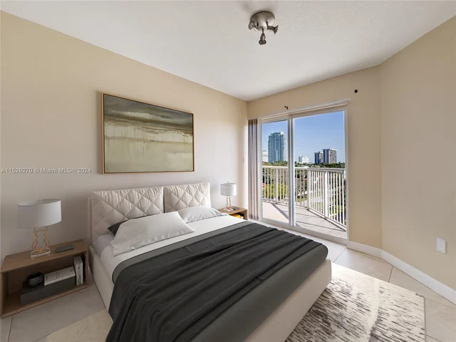 280 SW 20th Rd # 702, Miami FL 33129