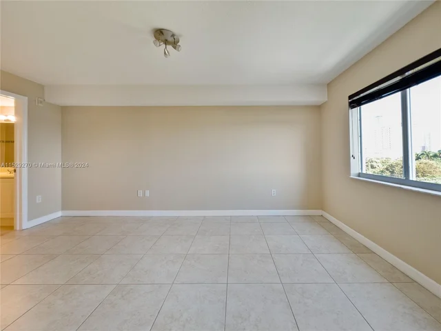 280 SW 20th Rd # 702, Miami FL 33129