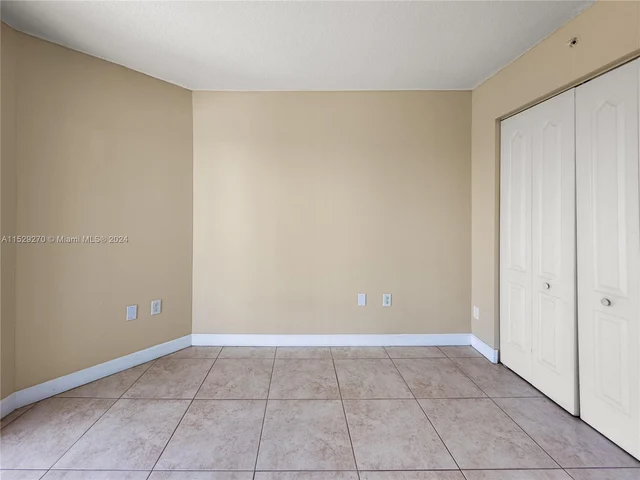 280 SW 20th Rd # 702, Miami FL 33129