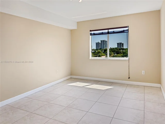 280 SW 20th Rd # 702, Miami FL 33129