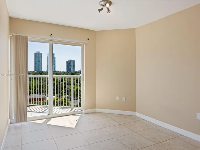 280 SW 20th Rd # 702, Miami FL 33129