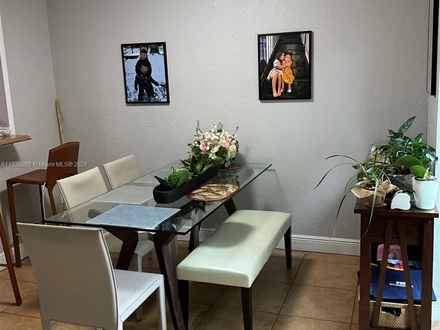 6517 SW 116th Pl # G, Miami FL 33173