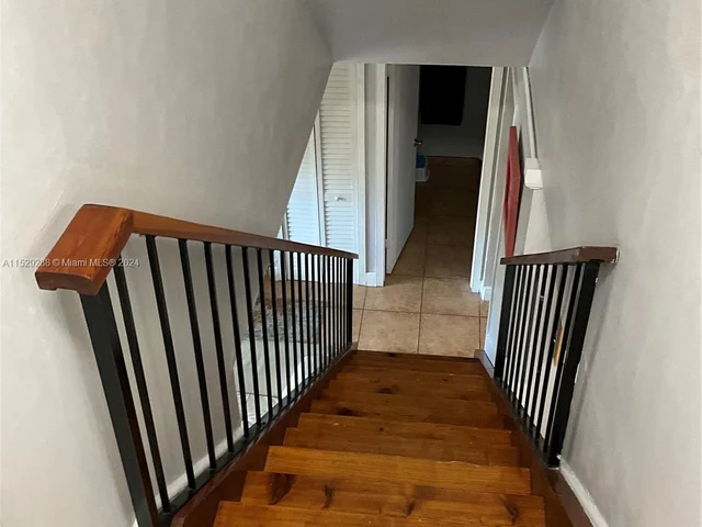 6517 SW 116th Pl # G, Miami FL 33173