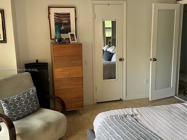 6517 SW 116th Pl # G, Miami FL 33173