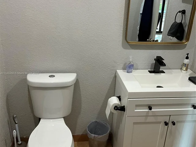 6517 SW 116th Pl # G, Miami FL 33173