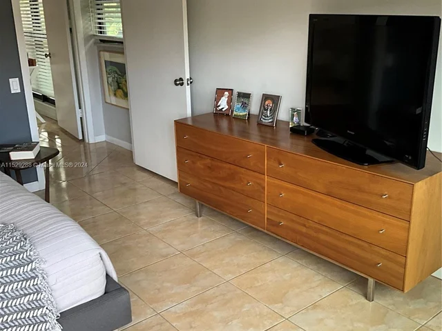 6517 SW 116th Pl # G, Miami FL 33173