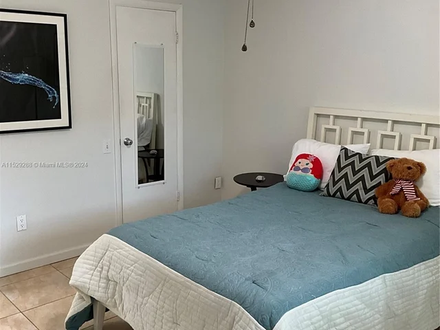 6517 SW 116th Pl # G, Miami FL 33173