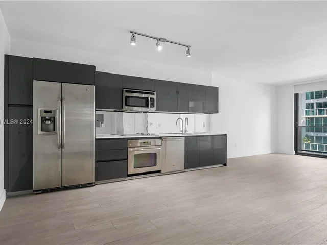 31 SE 6th St # 1806, Miami FL 33131