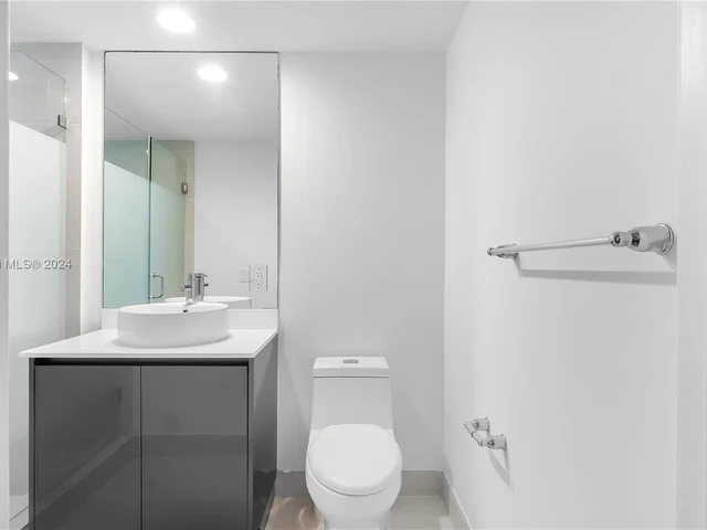 31 SE 6th St # 1806, Miami FL 33131