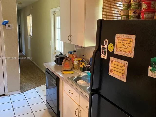 421 W 36th St, Riviera Beach FL 33404