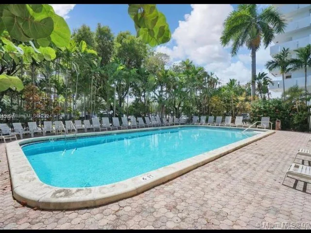 3703 NE 166th St # 709, North Miami Beach FL 33160