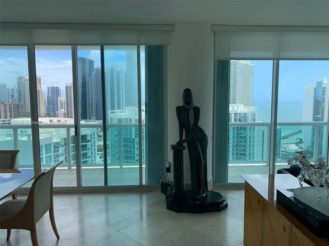 16500 Collins Ave # 2551, Sunny Isles Beach FL 33160