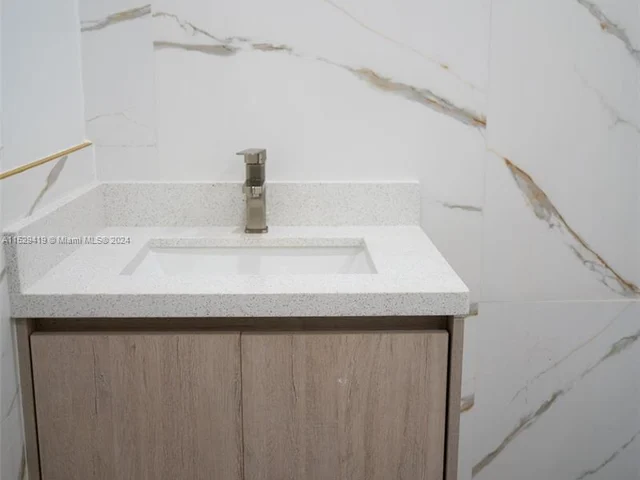 500 Foster Rd # C, Hallandale Beach FL 33009