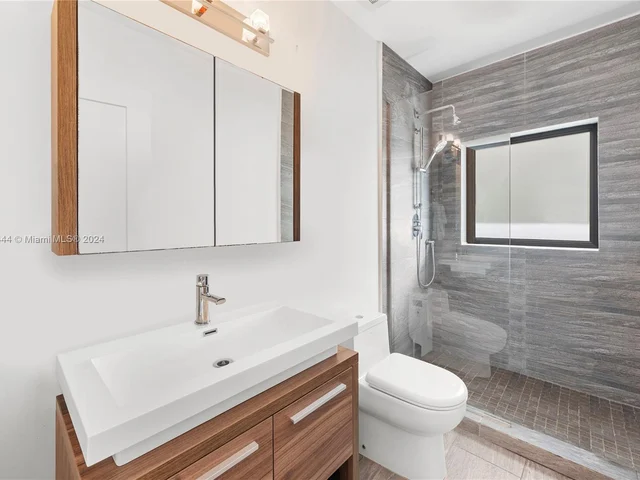 485 NE 55th Ter, Miami FL 33137