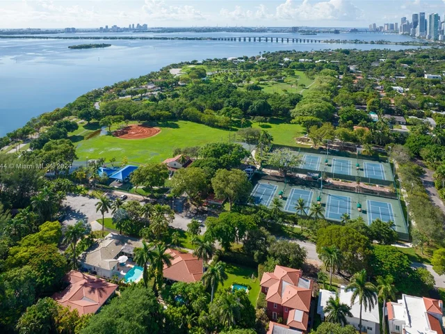 485 NE 55th Ter, Miami FL 33137