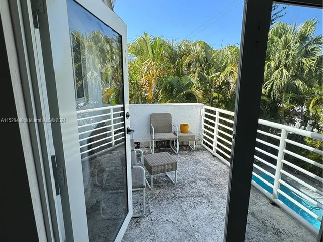 6287 SW 39th St # 0, Miami FL 33155