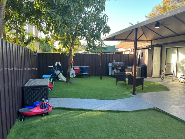 4217 SW 136th Pl # 0, Miami FL 33175