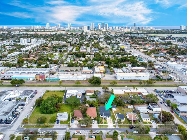 108 NW 1st Ave, Hallandale Beach FL 33009