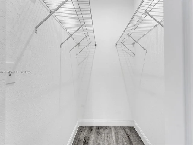 108 NW 1st Ave, Hallandale Beach FL 33009