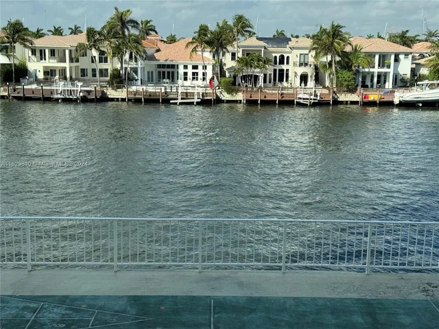 1410 S Ocean Dr # 305, Hollywood FL 33019