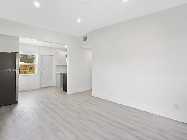 15955 W Bunche Park Dr, Miami Gardens FL 33054