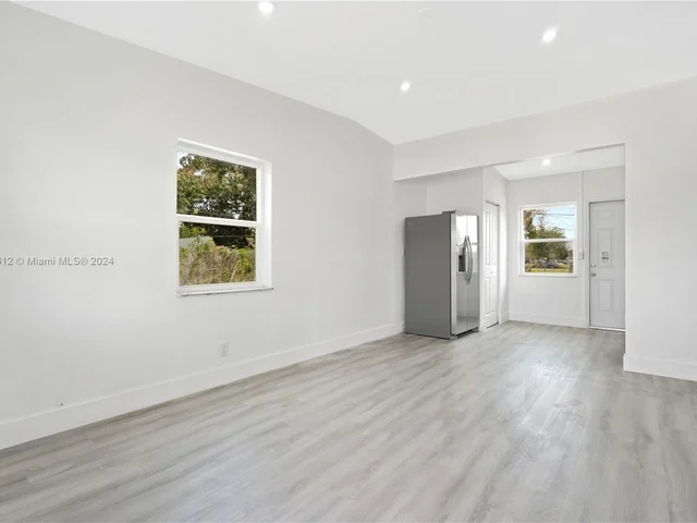 15955 W Bunche Park Dr, Miami Gardens FL 33054